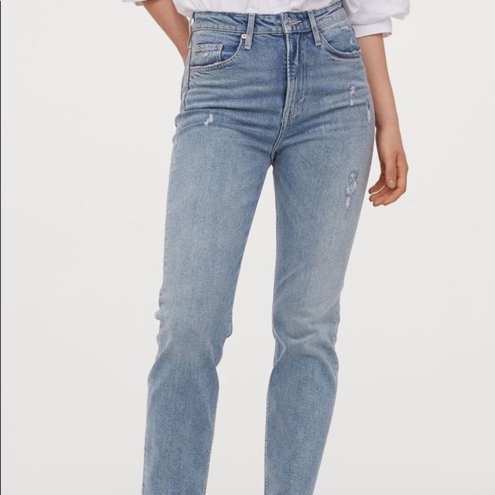 H&M High Waisted Medium Wash Vintage Slim Cropped Jeans